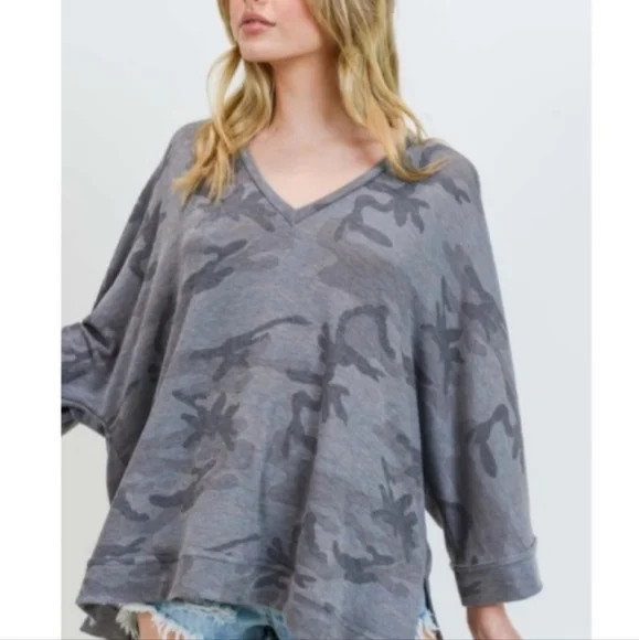 Camo Print 3/4 Dohlman Sleeve Oversized Top - Picture 2 of 12